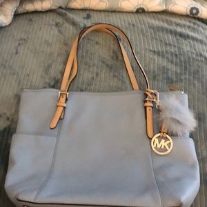 Huge price drop! EUC! MICHAEL KORS baby blue leather tote